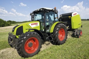 CLAAS Axos 340